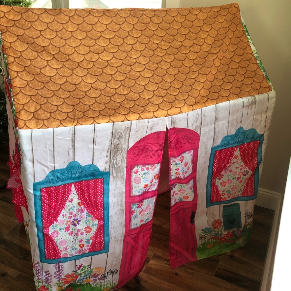 American Girl Wellie Wisher Theatre tent